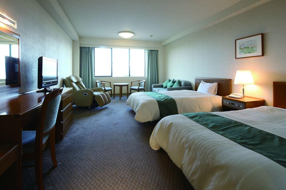 Royal Hotel Yatsugatake -From Apr2024 Grand Mercure Yatsugatake Resort & Spa Hokuto  Kültér fotó